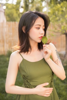温小辉洛羿writeas车图